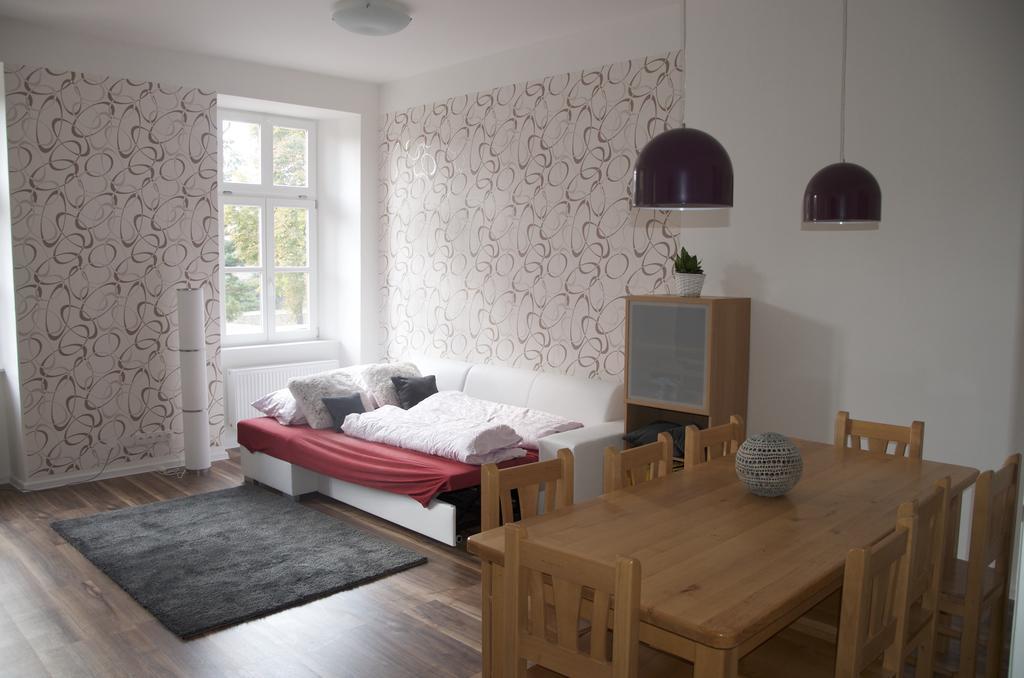 Apartments Corso 兹诺伊莫 外观 照片